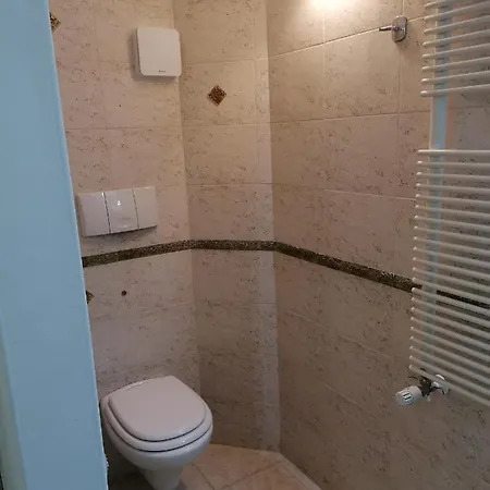 16 Apartment